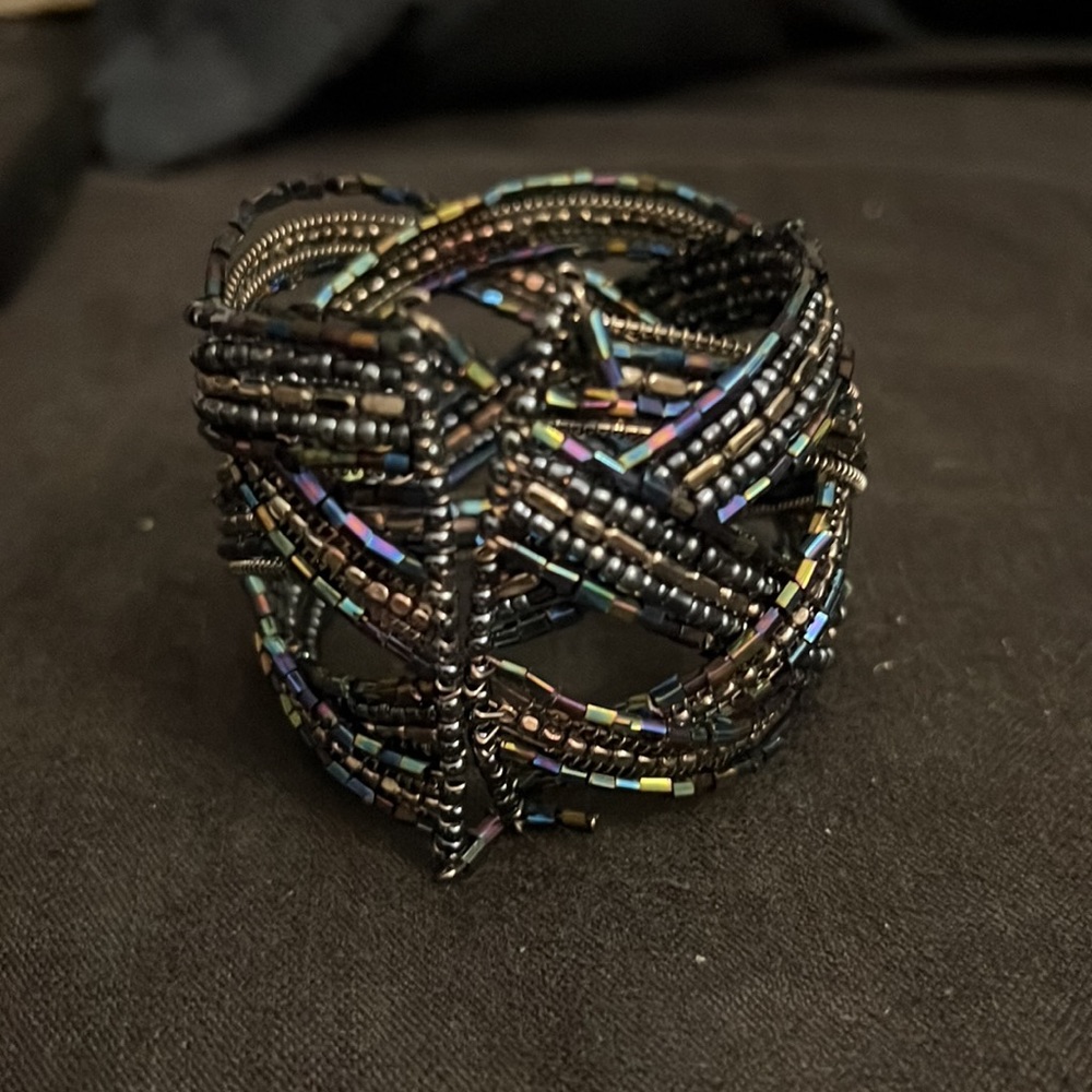 Bracelet - Picture 2 of 6
